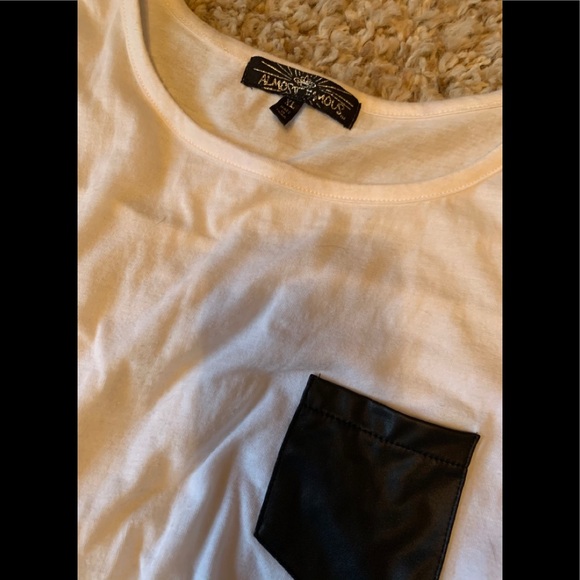 Almost Famous tee - Picture 3 of 3